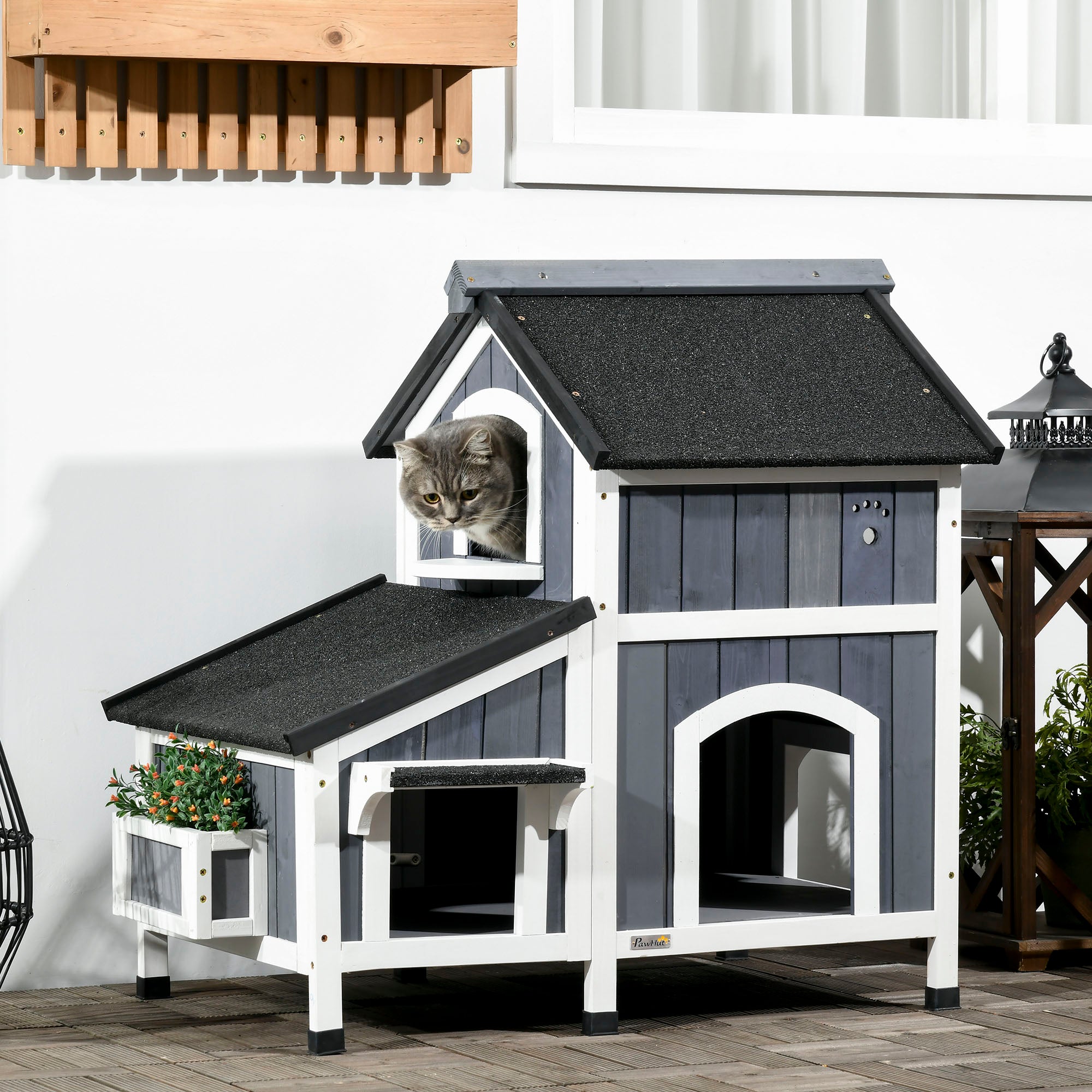 Outdoor Cat House – Weatherproof Cat Shelter with Garden Bed & Multiple Entrances