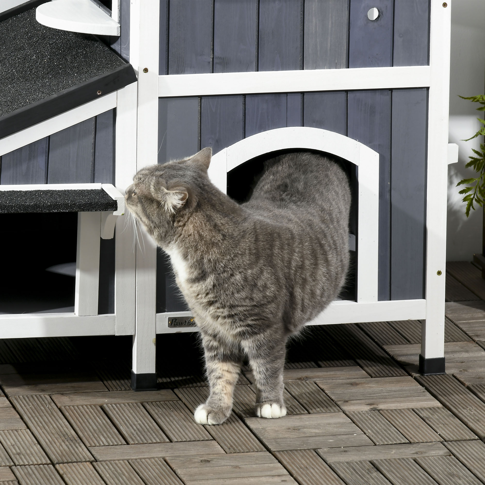 Outdoor Cat House – Weatherproof Cat Shelter with Garden Bed & Multiple Entrances